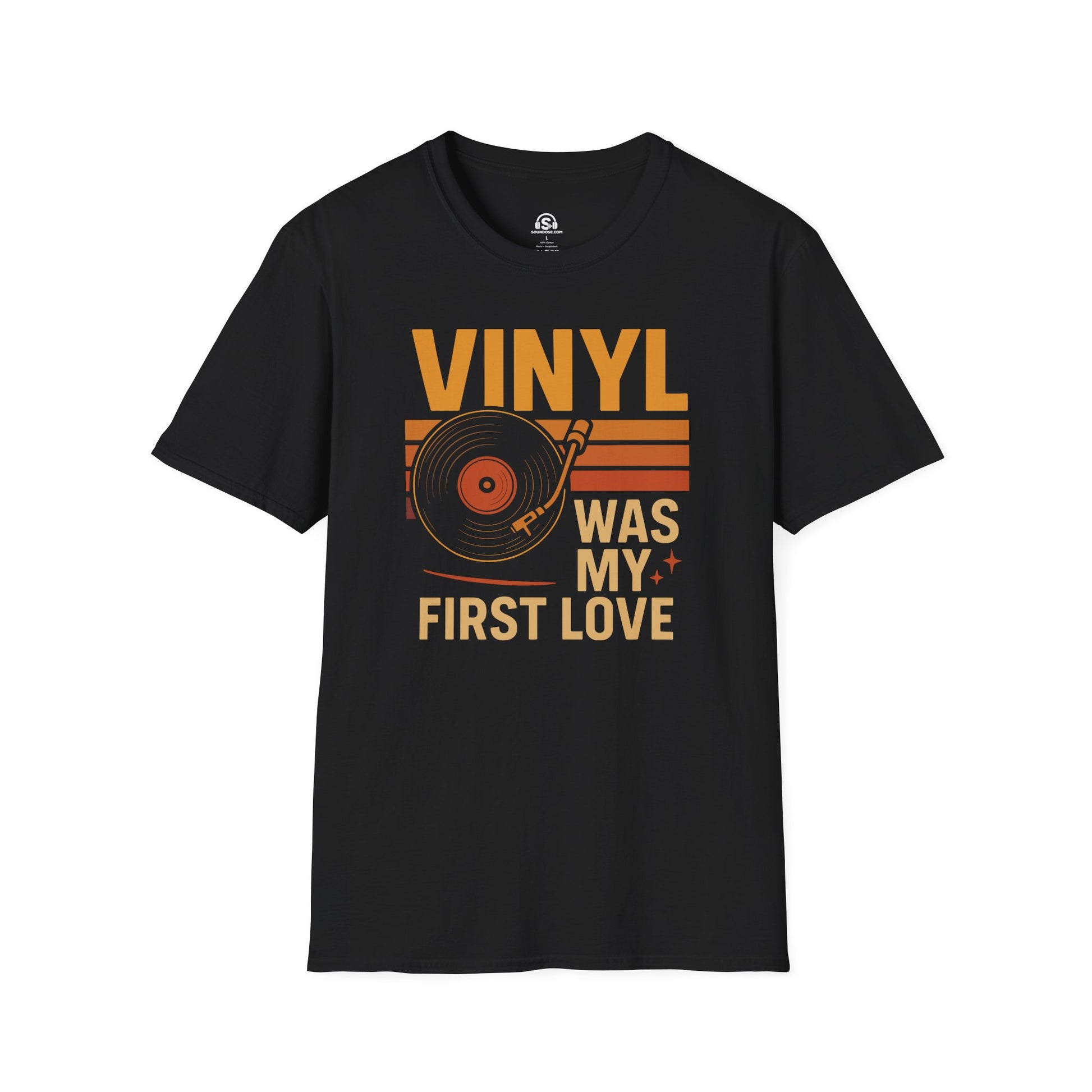 Vintage Love T-Shirt – Black front view