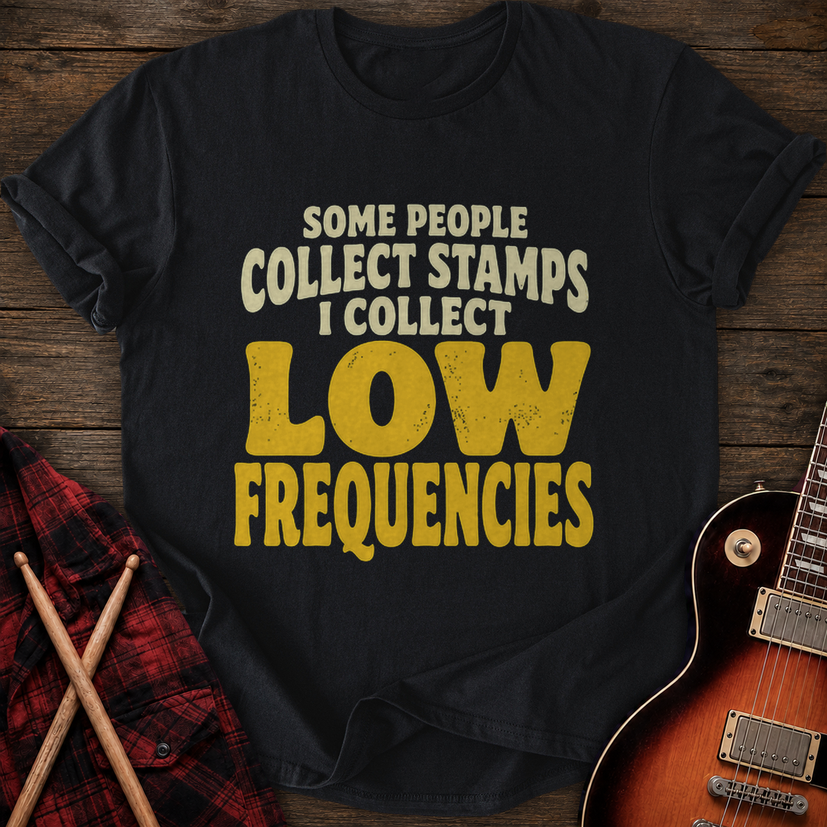 SOUNDOSE Collect Low T-Shirt — Black t-shirt