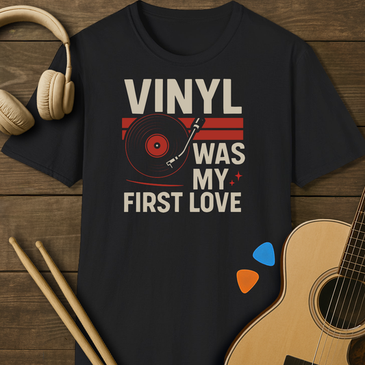 SOUNDOSE First Love T-Shirt — Black t-shirt