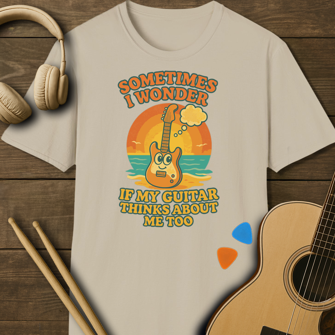 SOUNDOSE Guitar Thinks T-Shirt — Sand t-shirt
