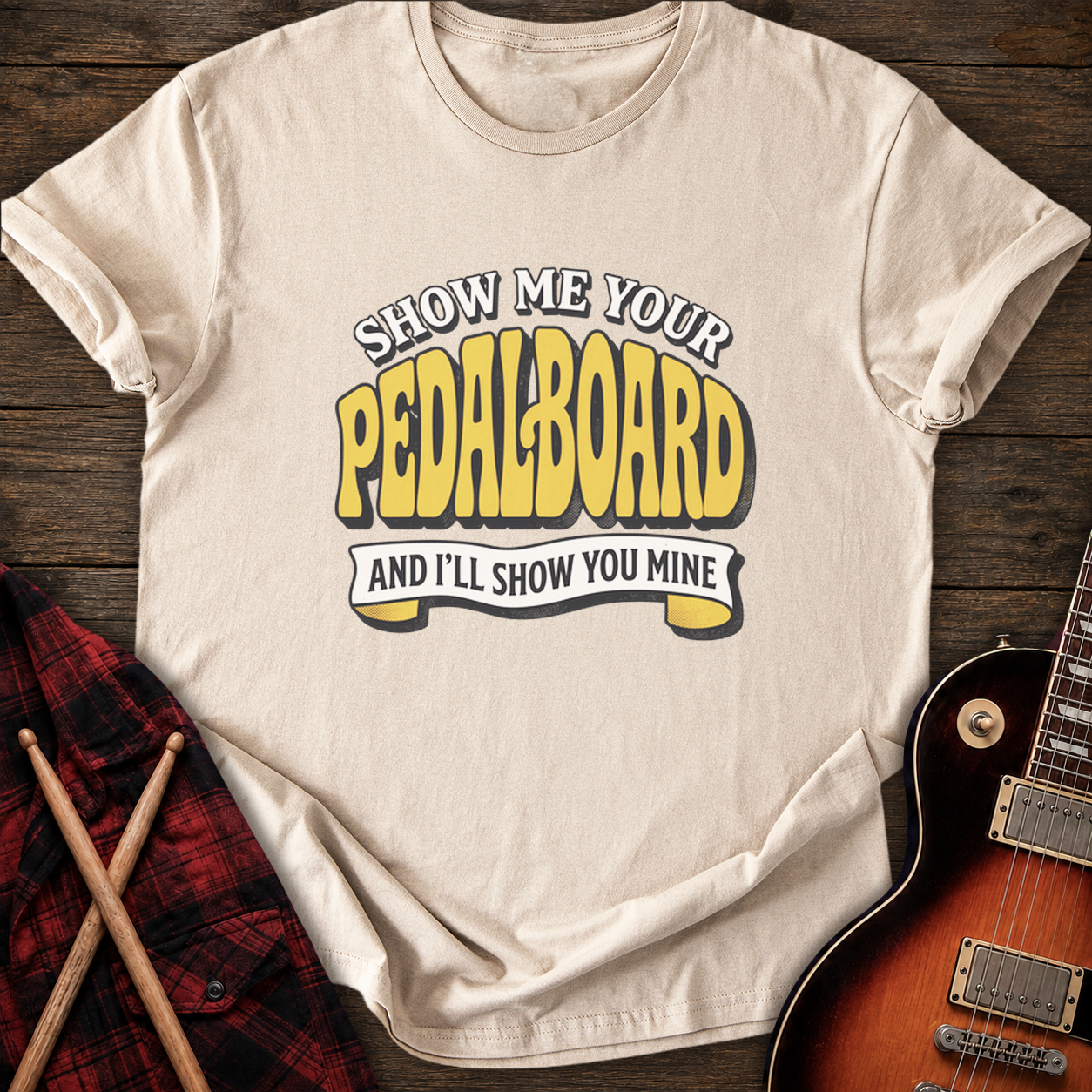 SOUNDOSE Pedalboard Trade T-Shirt — Sand t-shirt