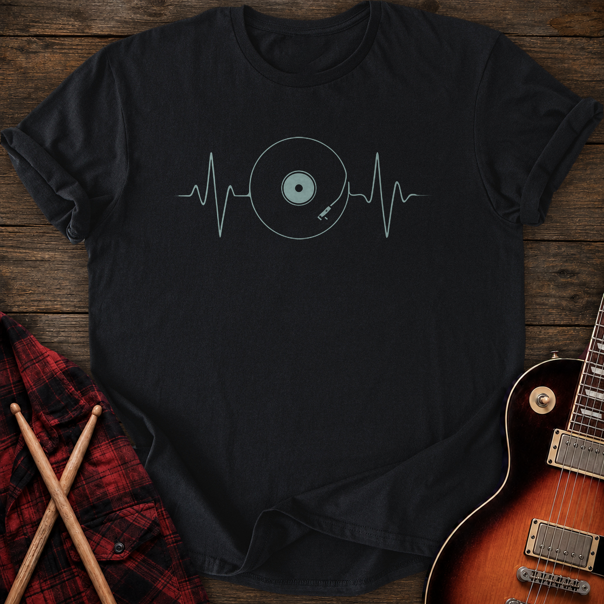 SOUNDOSE Record Heartbeat T-Shirt — Black t-shirt